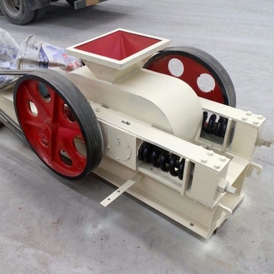 Supply Manual and Engineer Guide Stone Secondary Crushing Equipment Sand Making Roll Mill Crusher for Ore