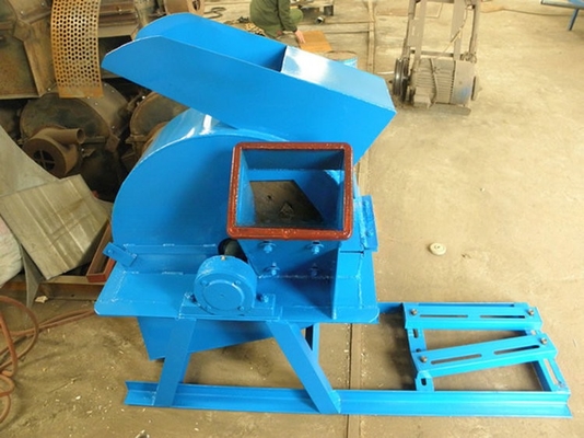 400 KG Wood Chipper/Cutting Machine/Corn Cob Crusher Equipped with Spare Parts Hammer