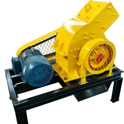 PC Series Small Mini Portable Diesel Engine Stone Hammer Crusher Mill for Your Benefit