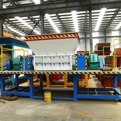 Shredder Machine for Shredding Wood Automobile Plastic Tires and Old Household Appliances