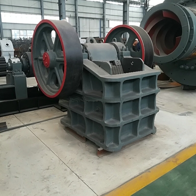 30kw PE400x600 Mobile Small Gold Ore Stone Jaw Crusher With 1400x1740x1663mm Dimensions