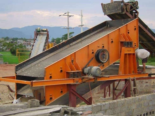 Coal Screening Equipment Stone Vibrating Screen for Feeding Size Less Than 300mm