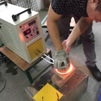 Metal Aluminum Melting Induction Furnace 10-200kg with Easy Operation and 3000 Degree
