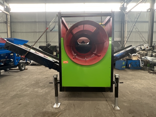 2-3 Layers 30m3/h Mobile Trommel Screen for Gravel Compost Pig and Sheep Manure